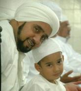 Habib Syech bersama putranya Yik Thoha bin Syech